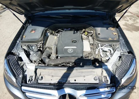 2018 Mercedes-Benz Glc 300 4Matic z USA, uszkodzony, nr VIN WDC0G4KB0JV015890